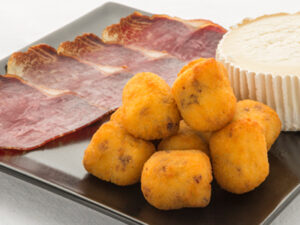 Croquetas de Cecina y Queso de Cabra